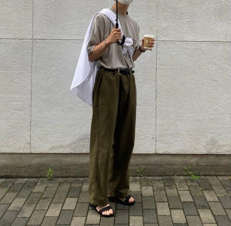 チノパンツ