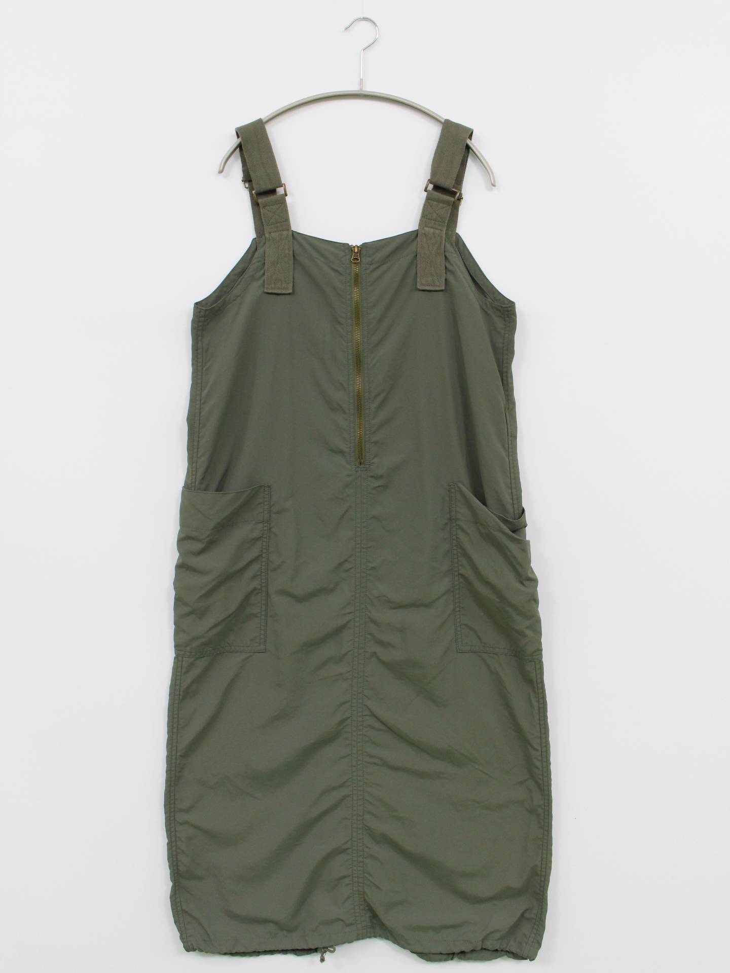 ジャンパースカート