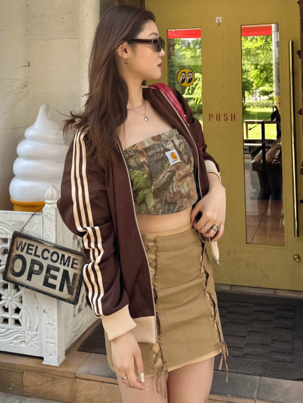 チューブトップ