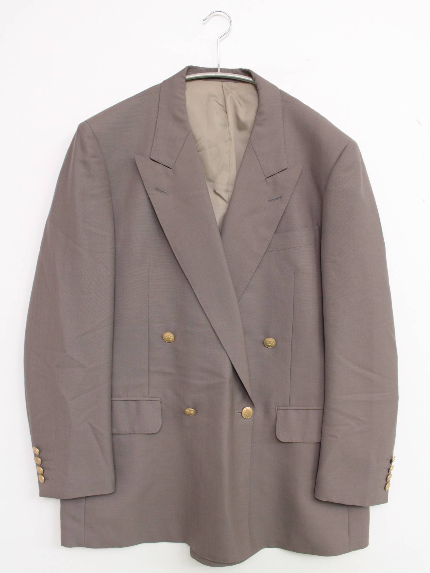 テーラードジャケット