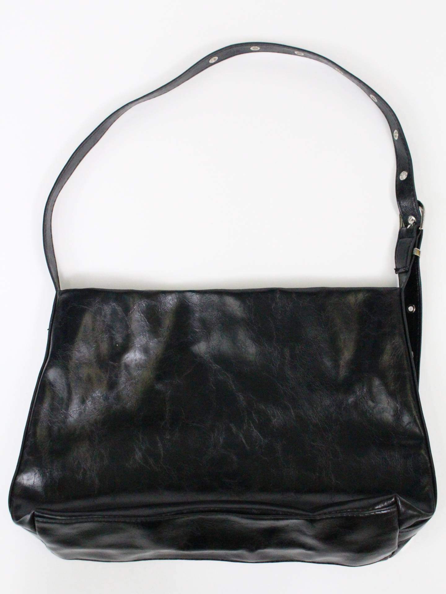 ショルダーバッグ