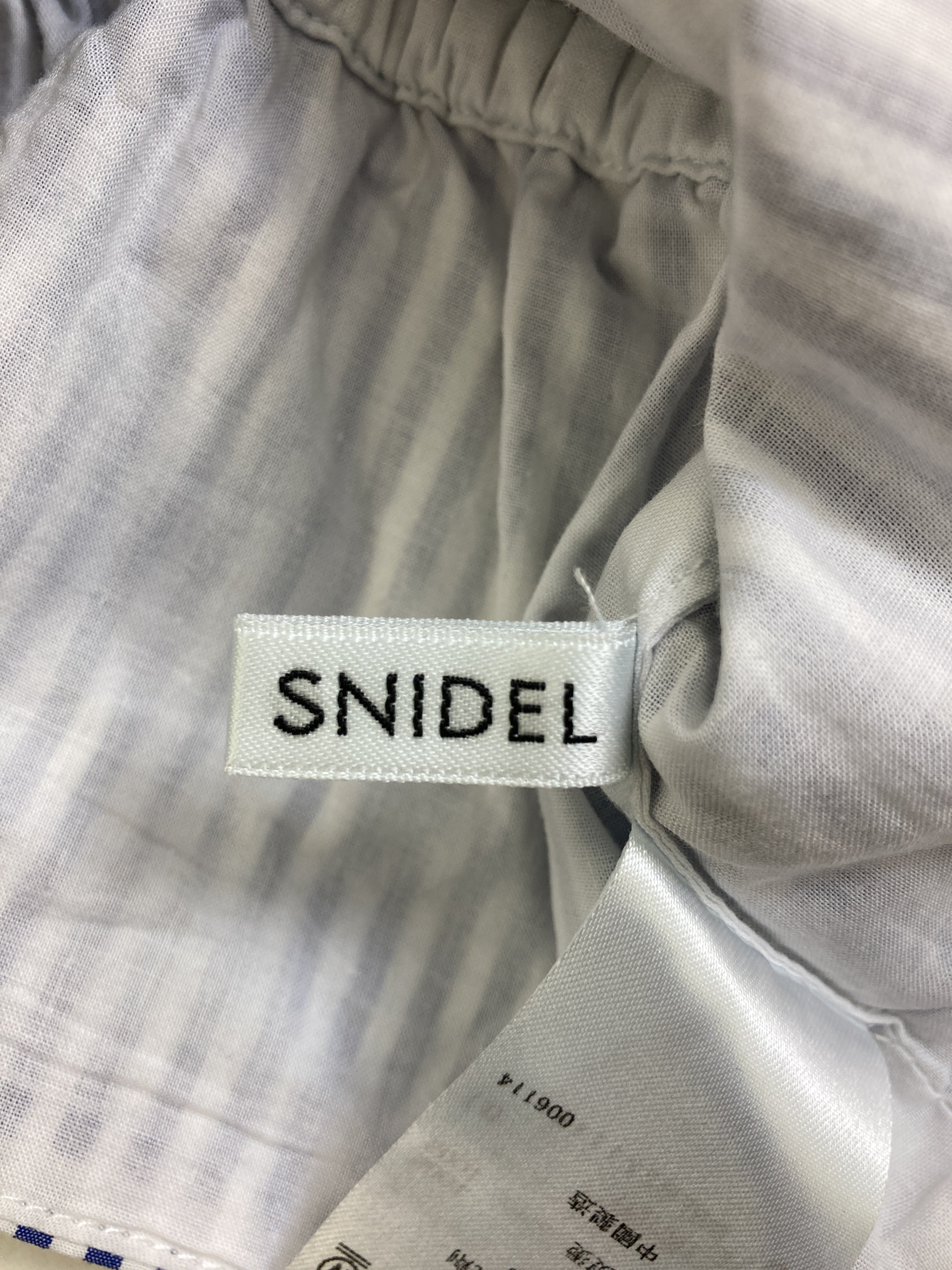 https://digdig-image-proxy.funee.workers.dev/shopify-media-image?id=gid://shopify/MediaImage/40181638103331