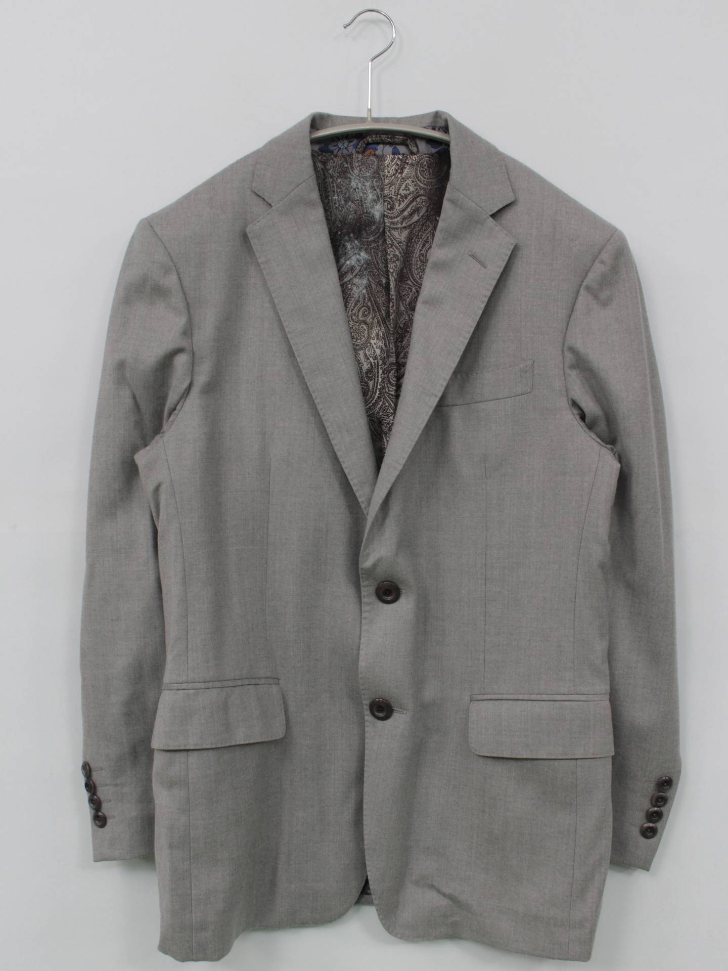 テーラードジャケット