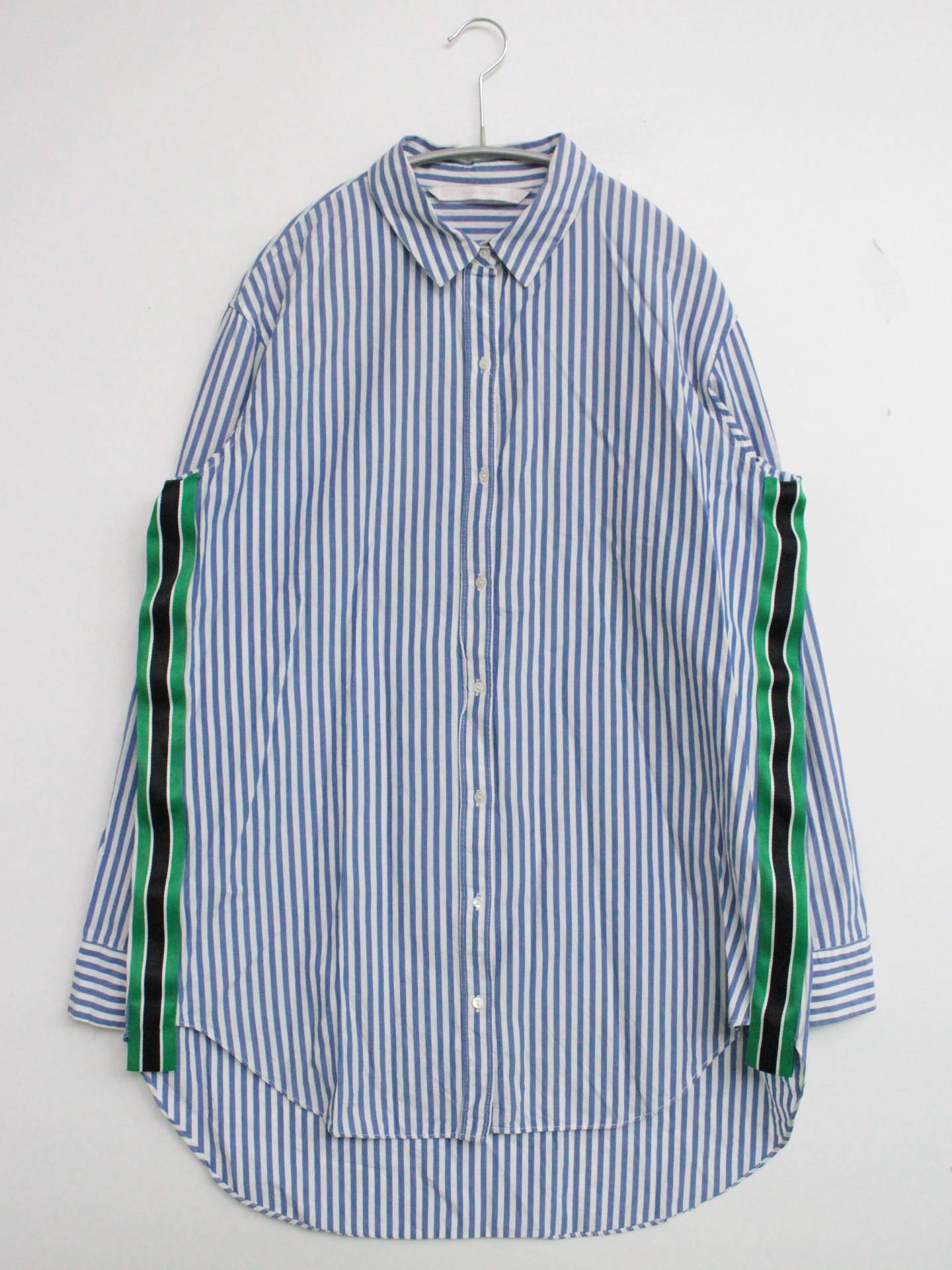 シャツ/ブラウス