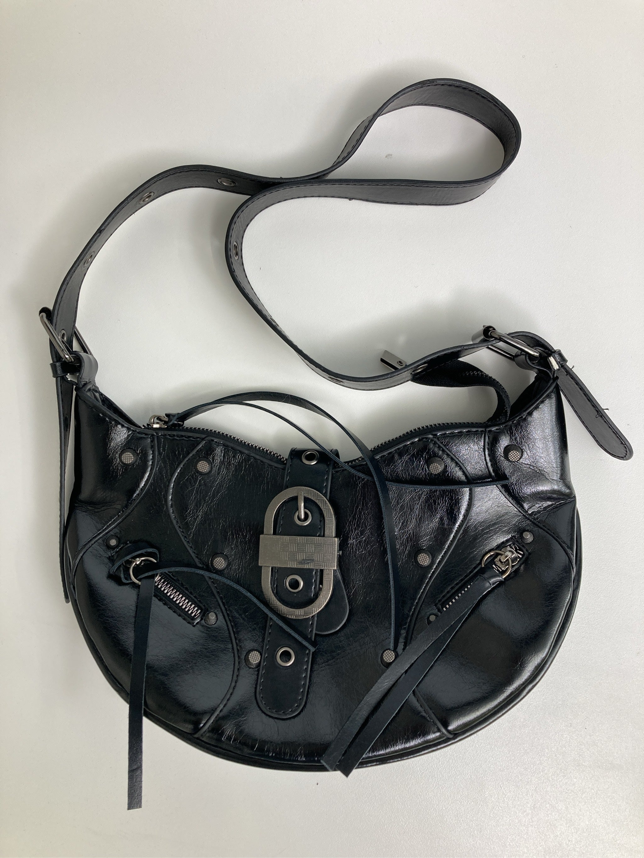 ショルダーバッグ